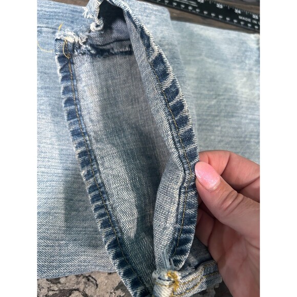 Wrangler Mens Jeans Relaxed Fit Straight 38x27 Blue Faded - Picture 9 of 10